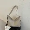 Bolso tejido retro estilo coreano para mujer, nuevo bolso cubo de nicho de moda 2026, bolso cruzado versátil para el día a día