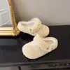 Chinelos Casuais Birkenstock para Meninas 2025 Inverno Novos Calçados Externos Chinelos Peludos Infantis Chinelos de Algodão Estilo Coreano para Meninos