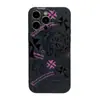 Funda de Silicona Brillante Cro Pintada de Marca de Moda Adecuada para iPhone 16 Pro Max, iPhone 18 y iPhone 14 con Tacto Premium