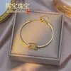 Pulsera de acero de titanio transfronteriza europea y americana nueva, no se decolora, para mujer, moderna, versátil, de alta gama, joyería de lujo ligero, no se decolora