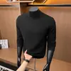 Nueva camiseta interior de manga larga con cuello alto medio de forro polar de doble cara para otoño e invierno, versátil, a la moda, engrosada y cálida para hombre