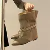 Botines retro de gamuza con punta y patchwork para mujer, nuevo estilo otoño 2026, botas de tacón de plataforma que aumentan la altura, botas de vaquero con cordones adelgazantes