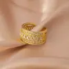 Anel para Mulheres, Luxo Leve, Nicho de Alto Padrão, Anel Exagerado de Zircônia, Anel Liso, Anel Aberto, Joias de Rainha Mãe, Não Desbota