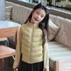 Ligero y Cálido, Fácil de Moverse con~90% Plumón de Pato Blanco, Esponjoso y Cálido, Conserva el Calor Chaqueta de Plumón Infantil Patchwork Estilo Coreano