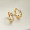 Brincos Pequenos Argola Cruz Dupla Rai Diamante Prata 925 Banhado a Ouro 18K Sólido Exquisitos para o Dia a Dia Argola Torcida Luxo Leve Avançado