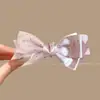 Pinza banana de satén plisado estilo francés para recogidos de mujer, pasador grande para coletas altas, pinza de agarre vertical con un toque de alta gama