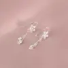 Brincos de Prata Pura S999 Estilo Novo para Mulheres, Brincos com Franja de Flor com um Senso de Design Elegante, Ganchos de Orelha Lírio-do-vale, Brincos Simples