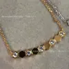 Colar com Pingente de Colmeia de Diamante Shangjia Ouro Rosa Ouro V Versão de Luxo Cnc Simples Fashion Colar Cravejado de Diamantes para Mulheres