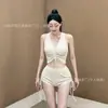 Traje de Baño de Dos Piezas con Costillas y Cuello en V Estilo Coreano para Mujer Cordón Volantes Espalda Descubierta Bragas de Cintura Alta Traje de Baño Conservador para Vacaciones