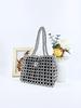 Bolso personalizado para mujer, estilo coreano de celebridades de internet, pequeño, fragante, con perlas plateadas recortadas a mano y gran capacidad, para la axila.