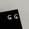 [Colección de Pendientes de Diamante Plateado] Casuales, Pequeños, Exquisitos y los Más Fáciles de Combinar Pendientes Dulces y Femeninos Venta al por Mayor