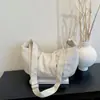 Bolsa plissada retrô de grande capacidade para mulheres, nova moda outono 2026, bolsa de ombro casual tipo bolinho para o dia a dia, de alto valor