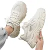 Zapatos para Hombre Estilo Nuevo Nicho Suela Gruesa Aumentadores de Altura Malla Transpirable Modernos Casual Zapatos Deportivos Zapatos Blancos Zapatos de Papá para Hombre