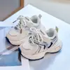 Zapatos Dad para Niños Primavera y Otoño Nuevos Zapatos Deportivos de Malla Transpirable para Niños y Niñas Suela Suave Antideslizantes Zapatos Casuales Zapatos Blancos