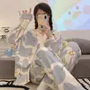 Nueva colección primavera y otoño 2027: conjunto de pijama de manga larga para mujer, moderno y elegante, ropa de estar cómoda y holgada