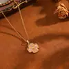 Set de Collar y Aretes de Trébol de Cuatro Hojas Chapado en Oro de 18 Quilates de Lujo Ligero para Mujer Cadena de Acero Inoxidable 304 Juego de Cierres para Aretes