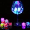 Explosiones Transfronterizas Hielo Luminoso Flash Colorido Flash Lento Hielo Cuadrado LED Brillante Inducción Juguete Luminoso
