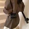 Suministro transfronterizo de bolso de cadena de diamantes estilo pequeño y fragante de princesa para niñas, nuevo bolso mini 2025, mini bolso de moda para niños