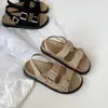 Sandálias Birkenstock Retrô para Mulheres 2026 Novo Estilo de Verão Uso ao Ar Livre Fivela Dupla Solado Grosso Solado Macio Sandálias Versáteis Que Combinam com Saias
