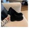 Botas Gruesas de Tacón Grueso y Suela Gruesa Estilo Moda Mamá Uva para Mujer, Punta Redonda, Cremallera Trasera Plisada, Botines de Pelo, Piel Genuina