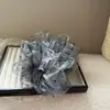 Pinza para el Cabello de Malla con Lunares y Plisados de Gama Alta para Mujer, Estilo Coreano, Accesorio Floral para el Cabello que Adelgaza el Rostro, Pinza de Tiburón para Moño en la Parte Trasera de la Cabeza