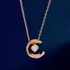 Collar de rombos estilo Chanel para mujer, luna de hielo de agua, garra simple, cadena para clavícula de un solo diamante, colgante con letra C, joyería al por mayor, transfronterizo