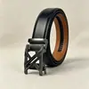 Cinturón de Cuero para Hombre Cinturón con Hebilla Automática Letra para Hombre Versátil Casual Ranuras para Tarjetas Venta al por Mayor de Fábrica Dropshipping Negocio