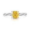 Transmisión en Vivo Venta Caliente Anillo Retorcido Flor de Hielo de Piedra Preciosa de Color para Mujer Incrustado con Anillo de Diamante de Alto Carbono Brillante Joyería Envío Directo