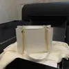 Bolso de mujer texturizado de moda 2026 nuevo estilo moderno elegante bolso de hombro casual cadena color sólido bandolera cuadrado