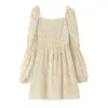 7800-26 Outono Retrô Francês Estampa Floral Pequena Sexy Decote Quadrado Cintura Marcada Vestido de Manga Longa
