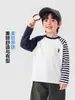 Camiseta de Manga Larga para Niños Europeos Derecha Primavera Otoño Top para Bebé / Ropa Nueva para Niños Otoño 2026 Ropa Infantil Ropa de Otoño para Niños