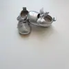 Primavera e Outono Novos Sapatos de Faixa Elástica para Bebê Menina Sapatos de Princesa com Laço Fofo Sapatos para Bebê e Criança Pequena Sapatos de Couro Pequenos
