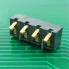 Soporte de Batería de 4 Pines para Dispositivo Móvil Espaciado 3.0 Altura 7.2 con Conector de Batería de Poste Bc-2-411C-C01