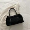 Bolsa de Axila de Veludo de Pele de Veado de Inverno para Mulheres 2025 Nova Bolsa Satchel Tote Retrô Estampa de Leopardo Grande Capacidade Bolsa de Ombro para o Dia a Dia