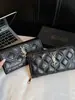 2026 Nuevo Modelo Billetera Negra Porta Tarjetas Moda Estilo Chanel Acolchada Casual Hombro Bolso Cuadrado Pequeño Clásico Ysl