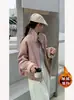 Jaqueta curta estilo britânico para mulheres, nova coleção de inverno 2026, casaco puffer espesso, parka versátil estilo coreano, com toque de alta qualidade