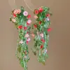Pendientes de borla de flor de cuentas de color dopamina para primavera, sensación de lujo ligero y alta gama, pendientes atmosféricos estilo vacacional para mujer