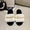Comercio exterior nueva cadena de perlas zapatillas planas peludas grandes moda femenina chanclas hogar abiertas zapatillas de algodón transfronterizas
