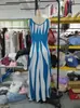 Vestido de verão europeu e americano 2026 modelo novo, best-seller da Amazon, vestido longo casual com alça, estampa geométrica, decote V