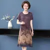 Roupas para Mãe 2025 Novo Estilo Chinês Seda Sintética Vestido de Verão de Manga Curta de Comprimento Médio para Mulheres de Meia-Idade e Idosas Vestido Solto e Elegante