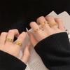 Anillo Abierto de Cornalina Imitación Dorada Medieval Diseño Nicho Lujo Accesible Alta Gama Personalizado Corte Francés Calado