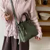 Bolsa de Mão Retro Fashionável Nova Outono 2026 Grande Capacidade Elegante Casual Feminina Bolsa de Ombro Transversal