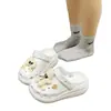 Urso de Pelúcia Bege Moderno e Fofo com Laço Novos Acessórios Charms para Sapatos DIY para Tamancos