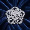 Broche de Flor de Diamantes Completa Creativo Europeo y Americano Transfronterizo para Mujer con Diamantes, Pines de Nicho de Gama Alta, Elegantes Accesorios de Ropa