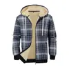 Jaqueta de Caxemira Tamanho Europeu Transfronteiriça Masculina de Inverno com Capuz Forrada de Lã Espessa Lapela Roupa de Inverno Jovem