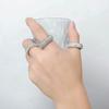 Anillo de diamantes con personalidad de moda, temperamento simple, para hombres y mujeres, diseño de nicho callejero de Hip Hop, pulsera de anillo de lujo ligera que combina con todo.