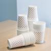 El vaso de papel desechable grueso Deli 9569 es conveniente para uso en la oficina en casa.