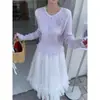 Cárdigan de Lino de Bambú con Protección Solar para Mujer, Estilo Francés, Dulce y Versátil, con Diseño Floral Tridimensional, Cárdigan de Punto Fino con Adornos Florales