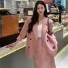 Conjunto de Terno Elegante para o Trabalho, Novo Estilo Primavera e Outono para Mulheres, Roupa Fashion e Juvenil com Toque de Luxo, Blazer e Saia