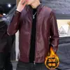 Chaqueta de Cuero Casual Gruesa con Forro de Lana para Hombre, Nuevo Estilo Otoño e Invierno, Corte Ajustado, Chaqueta de Cuero Elegante, Color Sólido, Abrigo Cálido
